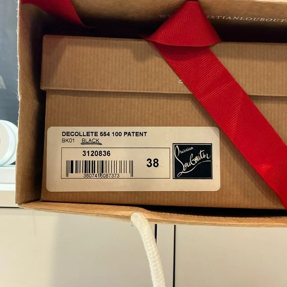 Christian Louboutin Kate 554 100 Patent - Picture 11 of 11